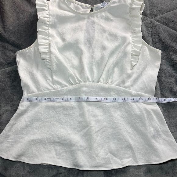 Express flutter/ruffle sleeve keyhole back business casual ivory top size medium - Picture 5 of 6